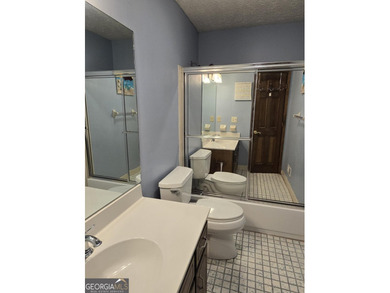 Welcome to 2531 Quentin Dr., where comfort, space, and future - photo 10