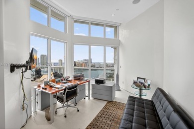A TRUE *WOW* RESIDENCE IN THE SKY - WILLIAMS ISLAND PENTHOUSE #1 - photo 17