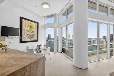 A TRUE *WOW* RESIDENCE IN THE SKY - WILLIAMS ISLAND PENTHOUSE #1 - photo 20