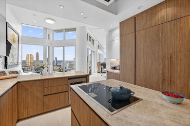 A TRUE *WOW* RESIDENCE IN THE SKY - WILLIAMS ISLAND PENTHOUSE #1 - photo 21