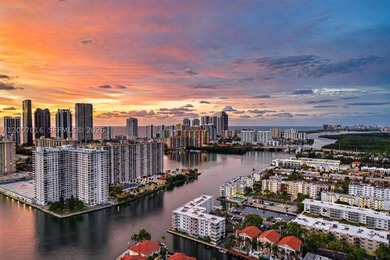 A TRUE *WOW* RESIDENCE IN THE SKY - WILLIAMS ISLAND PENTHOUSE #1 - photo 36