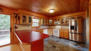 OPEN HOUSE Sunday, July 19th 11:30am to 1:00pm. Welcome to 410 - photo 6