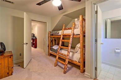 Recreate and Relax at this welcoming, traditional, lake home - photo 20