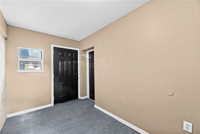 Experience the perfect blend of classic style and modern comfort - photo 22
