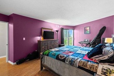 Discover the perfect blend of comfort and convenience with this - photo 23