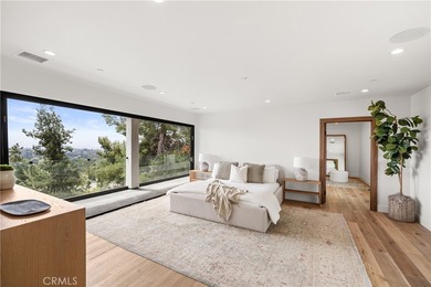 Breathtaking. Absolutely stunning. Two separate houses, but far - photo 26
