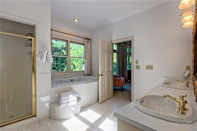Recreate and Relax at this welcoming, traditional, lake home - photo 28