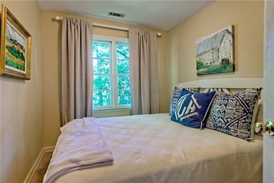 Recreate and Relax at this welcoming, traditional, lake home - photo 33