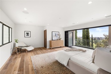 Breathtaking. Absolutely stunning. Two separate houses, but far - photo 40
