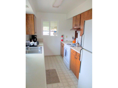 This Williamson Riverfront Home! Features 3 Bedrooms 2 Baths - photo 13
