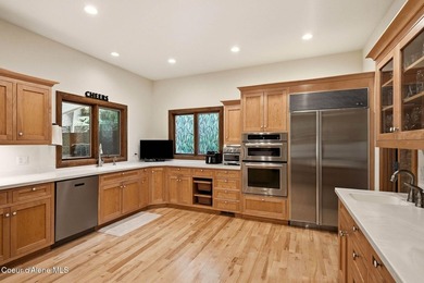 GOLF COURSE LIVING ON THE 5TH FAIRWAY AT AVONDALE. Beautifully - photo 14