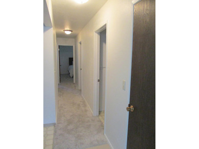 This Williamson Riverfront Home! Features 3 Bedrooms 2 Baths - photo 15
