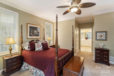 Updated and Move-In-Ready Kenmure Cottage. This warm and - photo 24