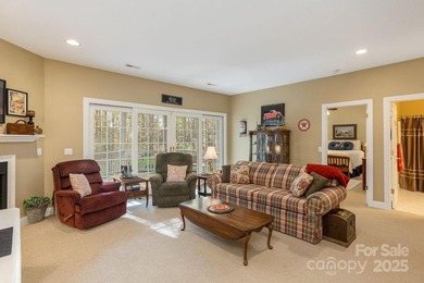 Updated and Move-In-Ready Kenmure Cottage. This warm and - photo 32
