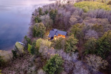 Stunning 4BR, 4BA retreat on nearly 3 acres with 160' of sand - photo 35