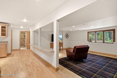 GOLF COURSE LIVING ON THE 5TH FAIRWAY AT AVONDALE. Beautifully - photo 38