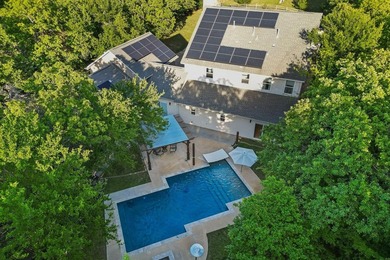 Welcome to this one of a kind Colonial estate, tucked away on 2 - photo 38