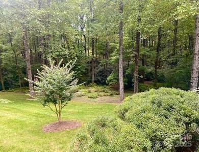 Updated and Move-In-Ready Kenmure Cottage. This warm and - photo 43