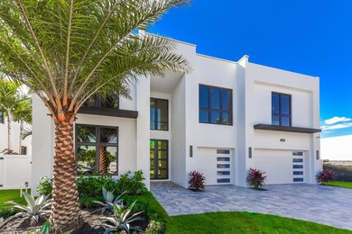 The Best of SoSo! Six bedrooms estate home just minutes from - photo 1