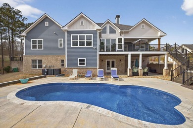 Wake up to lake breezes and endless entertaining possibilities - photo 2