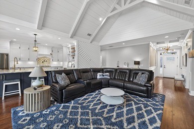 Wake up to lake breezes and endless entertaining possibilities - photo 10