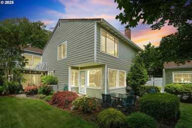 Lake Condo For Sale in Portland, Oregon