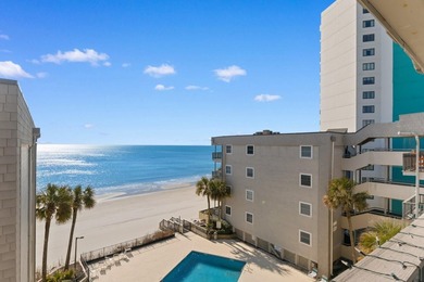 If you've been dreaming about a top-floor place at the beach - photo 14