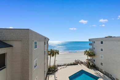 If you've been dreaming about a top-floor place at the beach - photo 15