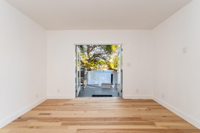 Million-dollar view on an exquisite home featuring 4 en-suite - photo 16