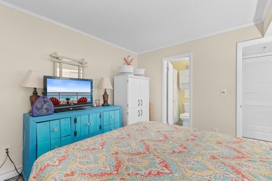 If you've been dreaming about a top-floor place at the beach - photo 23
