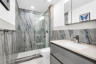 Million-dollar view on an exquisite home featuring 4 en-suite - photo 25