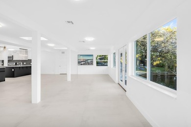 Million-dollar view on an exquisite home featuring 4 en-suite - photo 30