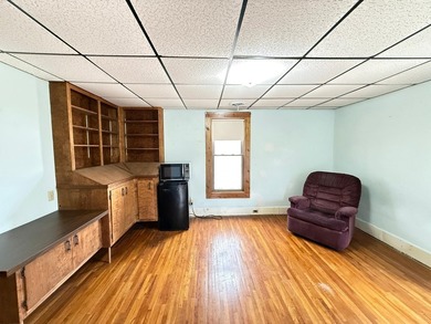 Looking for a versatile Ortonville home that blends comfort - photo 35