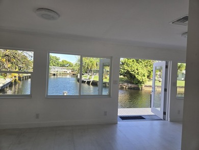 Million-dollar view on an exquisite home featuring 4 en-suite - photo 40