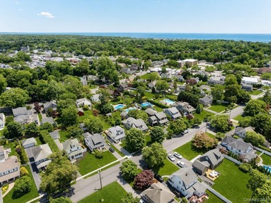 LOCATION + RENOVATION! This charming Sayville colonial has been - photo 41