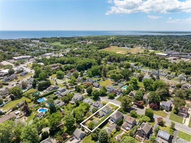 LOCATION + RENOVATION! This charming Sayville colonial has been - photo 42