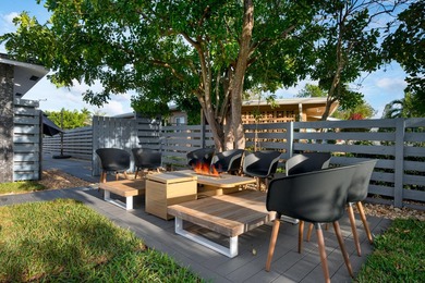 Million-dollar view on an exquisite home featuring 4 en-suite - photo 51