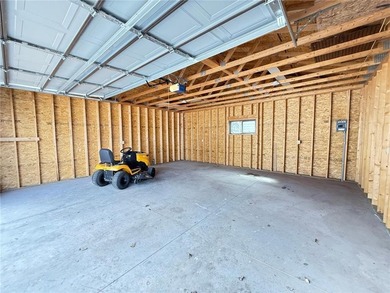 Looking for a versatile Ortonville home that blends comfort - photo 55