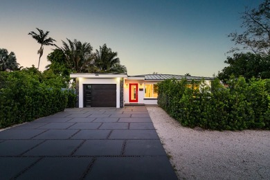 Million-dollar view on an exquisite home featuring 4 en-suite - photo 58