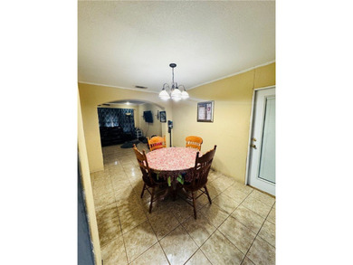 Great investment opportunity! This 3-bedroom, 1.5-bath home is - photo 4