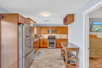 A rare opportunity to own a premier piece of Key Colony Beach - photo 11