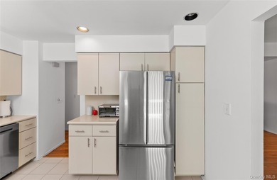 Welcome to this beautifully maintained four-bedroom home nestled - photo 16