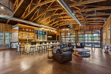 Just 90 minutes from Dallas, this 21-acre waterfront estate on - photo 20