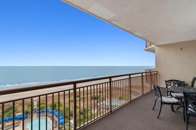 Wake up to the sound of the ocean and end every day with a - photo 23