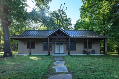 Just 90 minutes from Dallas, this 21-acre waterfront estate on - photo 23