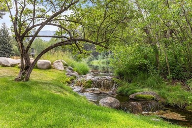 Some homes offer luxury. Very few offer an experience that can - photo 4