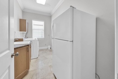 Experience the perfect blend of elegance, privacy, and - photo 33