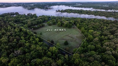 Just 90 minutes from Dallas, this 21-acre waterfront estate on - photo 35