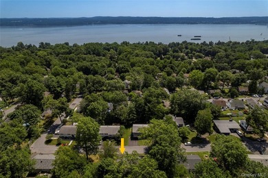 Welcome to this beautifully maintained four-bedroom home nestled - photo 38
