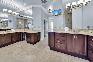 Experience the perfect blend of elegance, privacy, and - photo 47